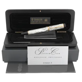 1995 PARKER DUOFOLD INTERNATIONAL BLACK & PEARL 18K BROAD NIB FOUNTAIN PEN