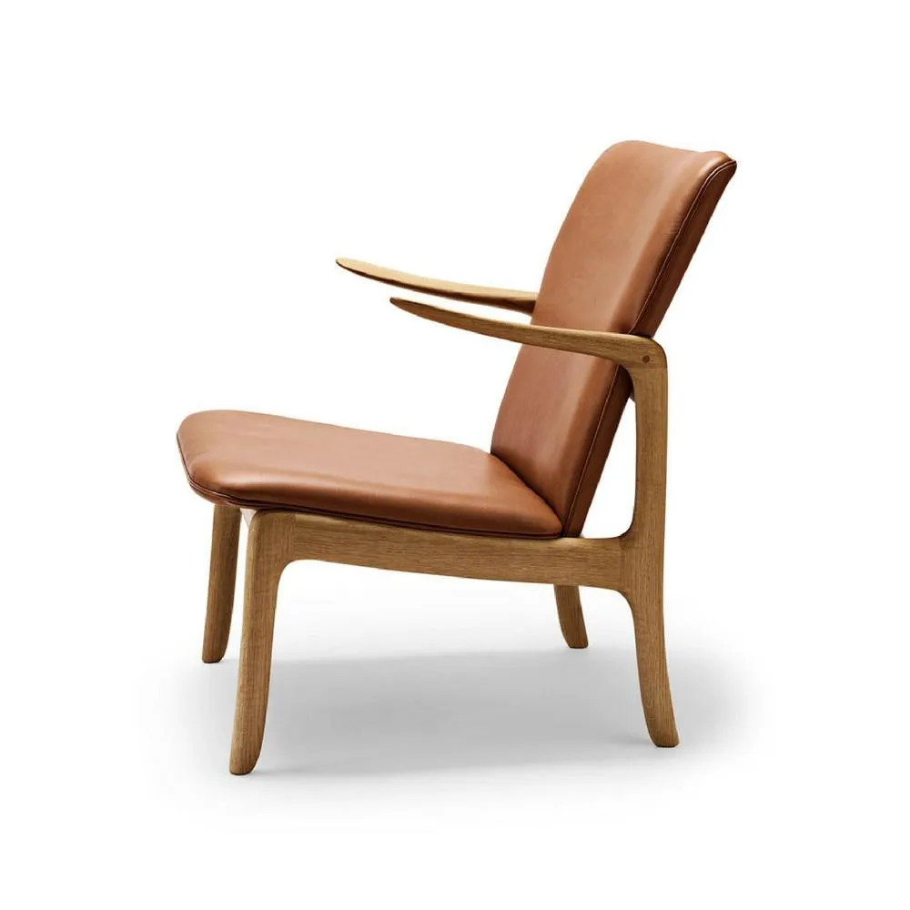 Carl Hansen OW124  Beak Chair