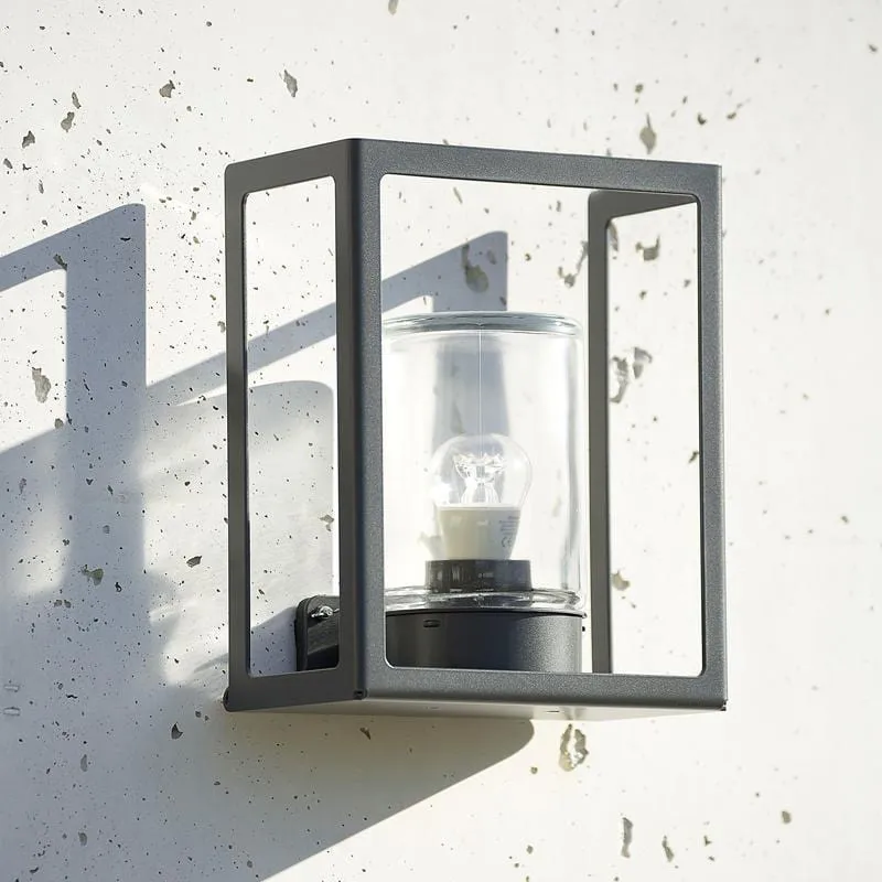 Contemporary Wall Light