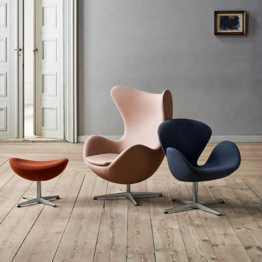 Fritz Hansen Arne Jacobsen Swan Chair