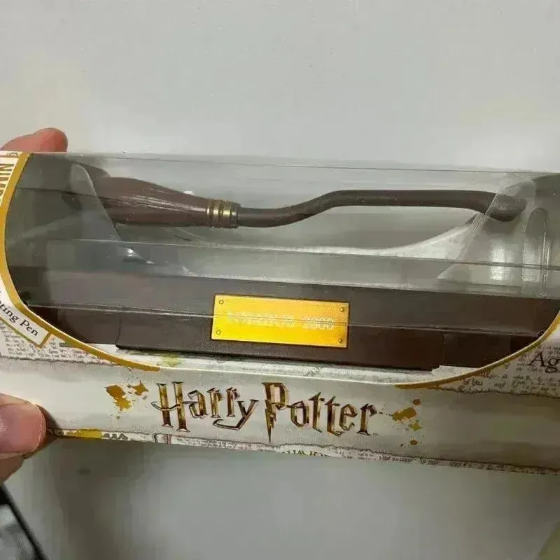 Harry Potter Levitating Broom Pen