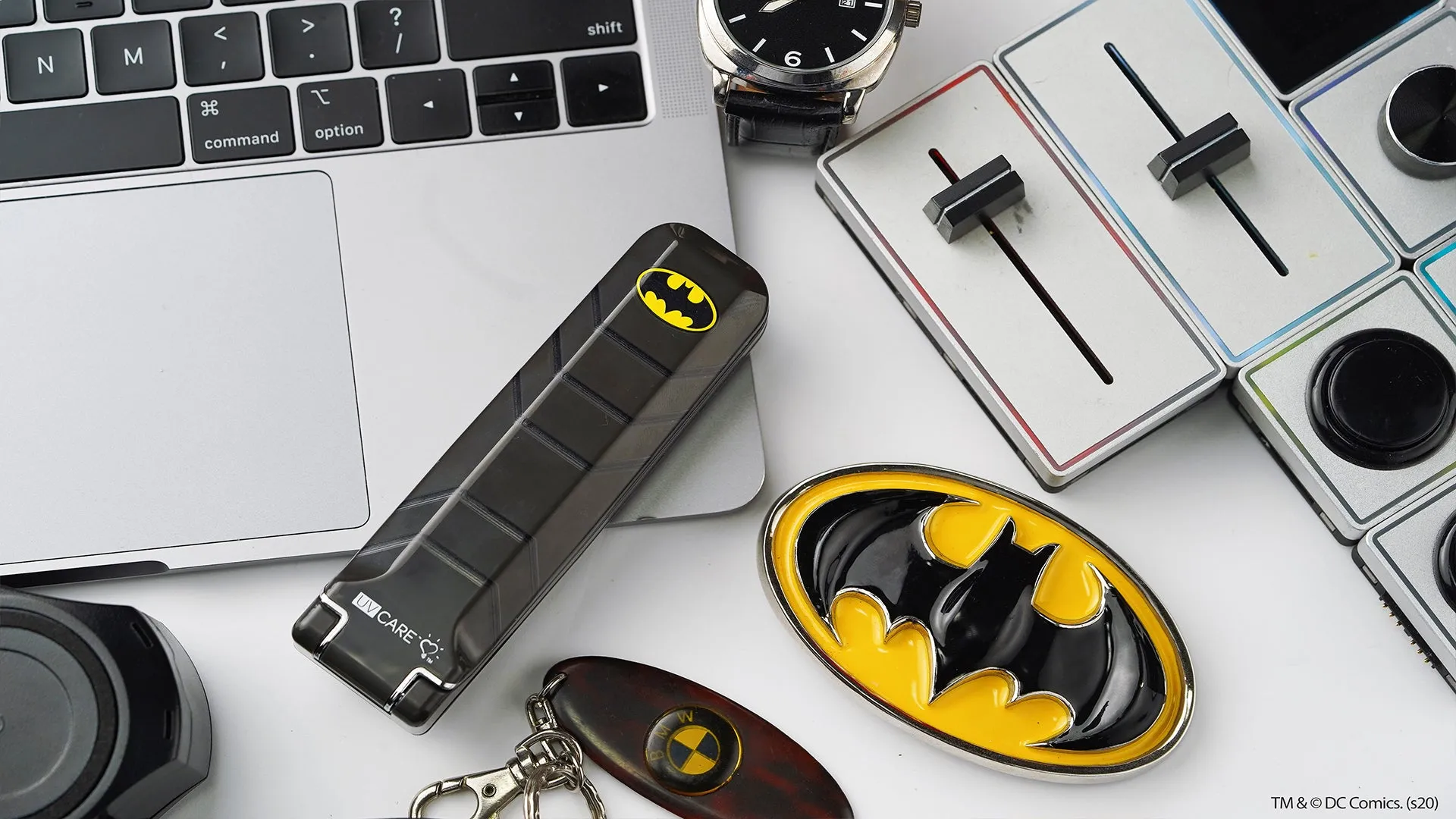 Justice League x UV Care Pocket Sterilizer: Batman